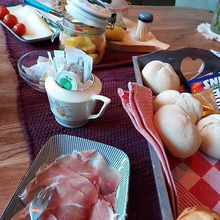 לינה וארוחת בוקר De Sluis רוזמאלן