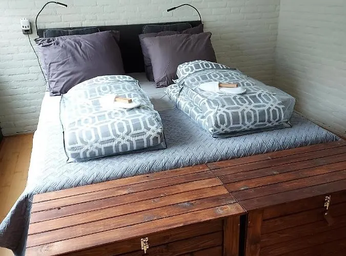 Bed & Breakfast De Sluis Rosmalen