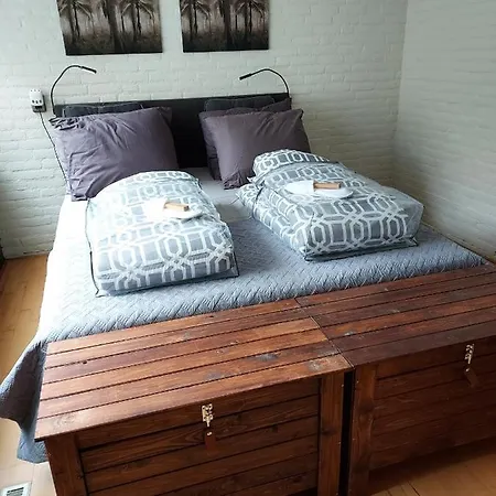 Bed & Breakfast De Sluis Rosmalen